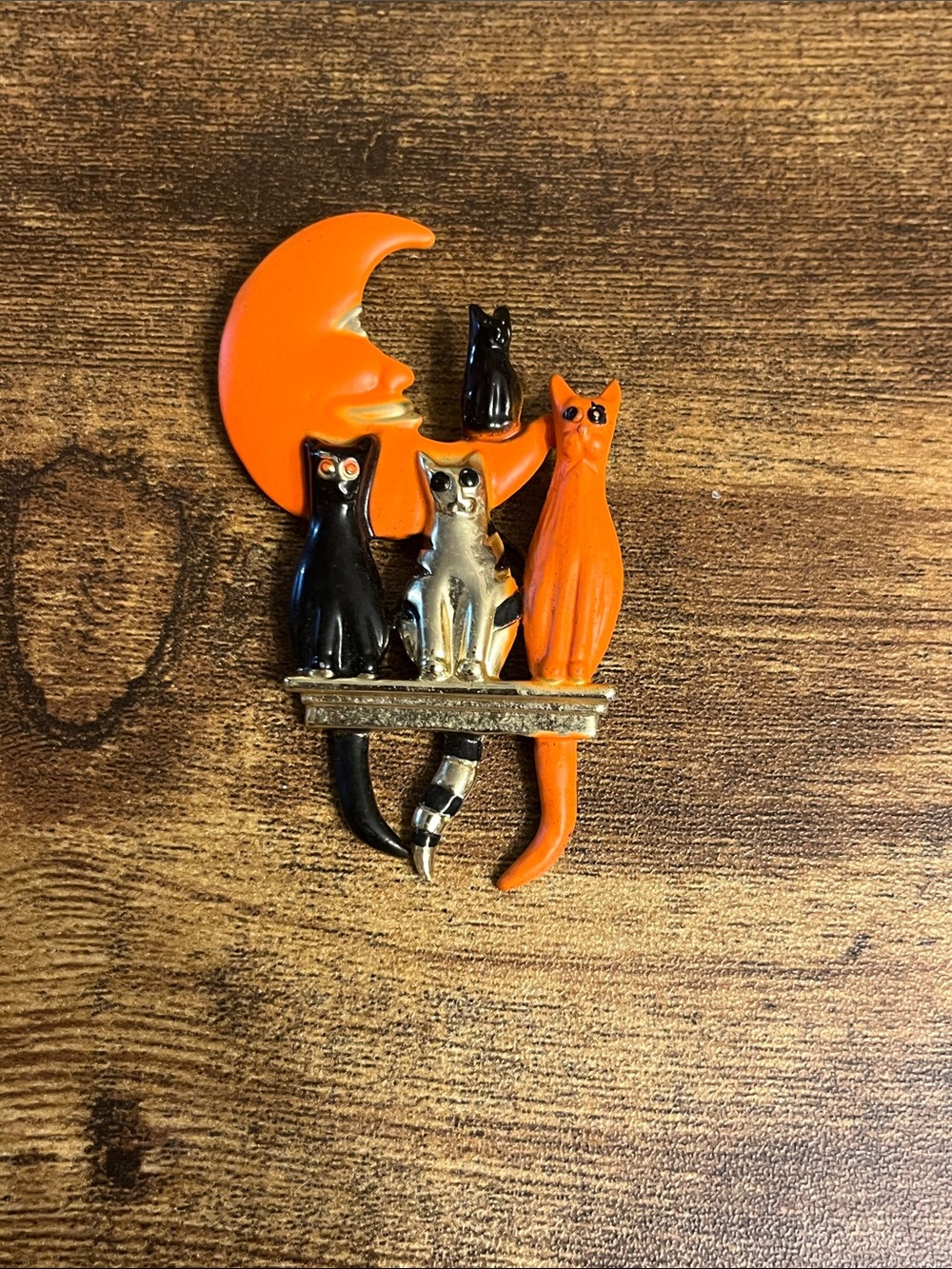 Halloween Cat Pin Brooch - Orange, Black & Gold Cat Trio